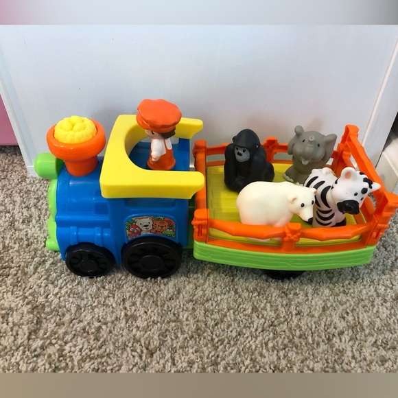 FisherPrice Toys Fisher Price Zoo Train With Zoo Keeper Gorilla